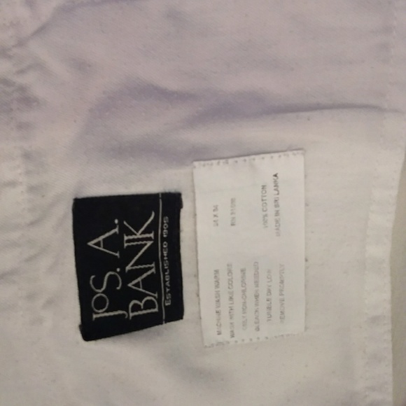 Jos. A. Bank Men's Pleated Cuffed Khaki Pants - Picture 5 of 8